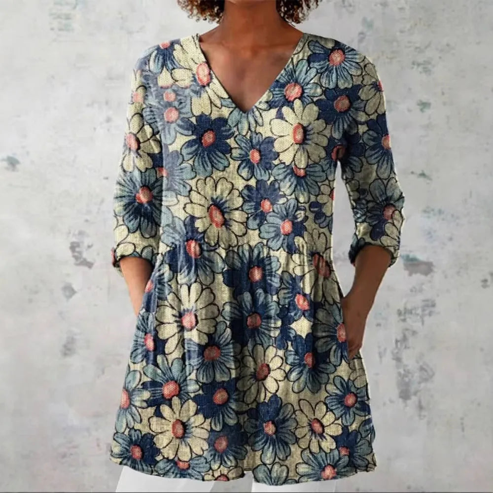 Women's retro slim fit long-sleeved top with digital printing in polyester fabric