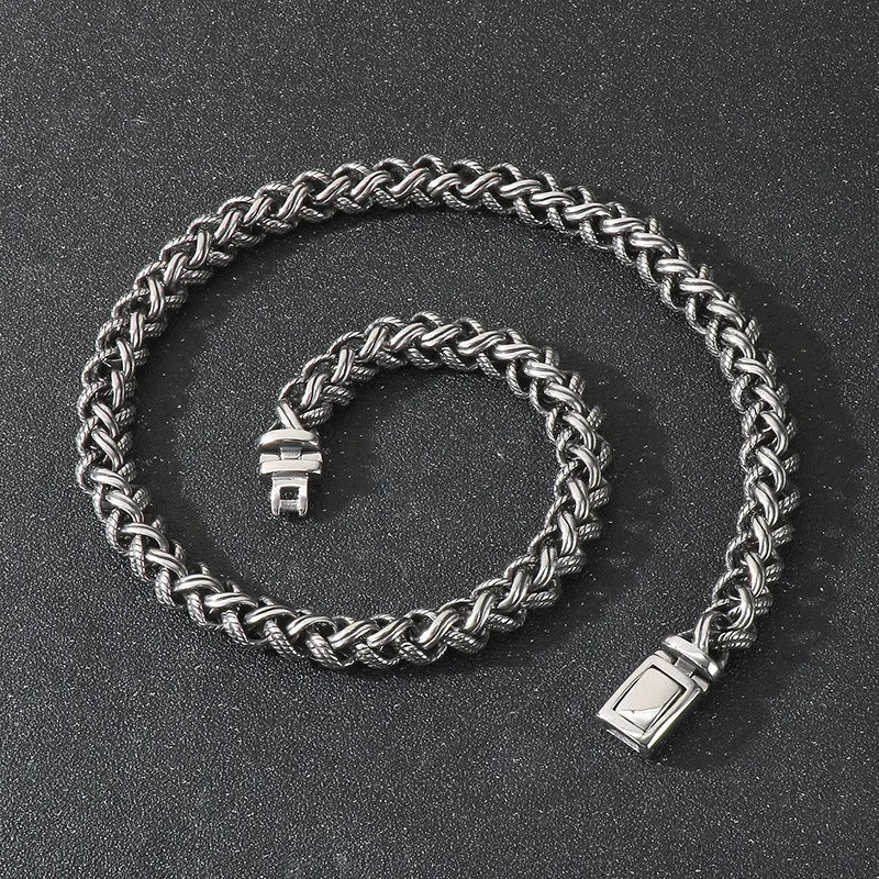 Men's titanium steel keel chain necklace with geometric pendant in antique silver finish