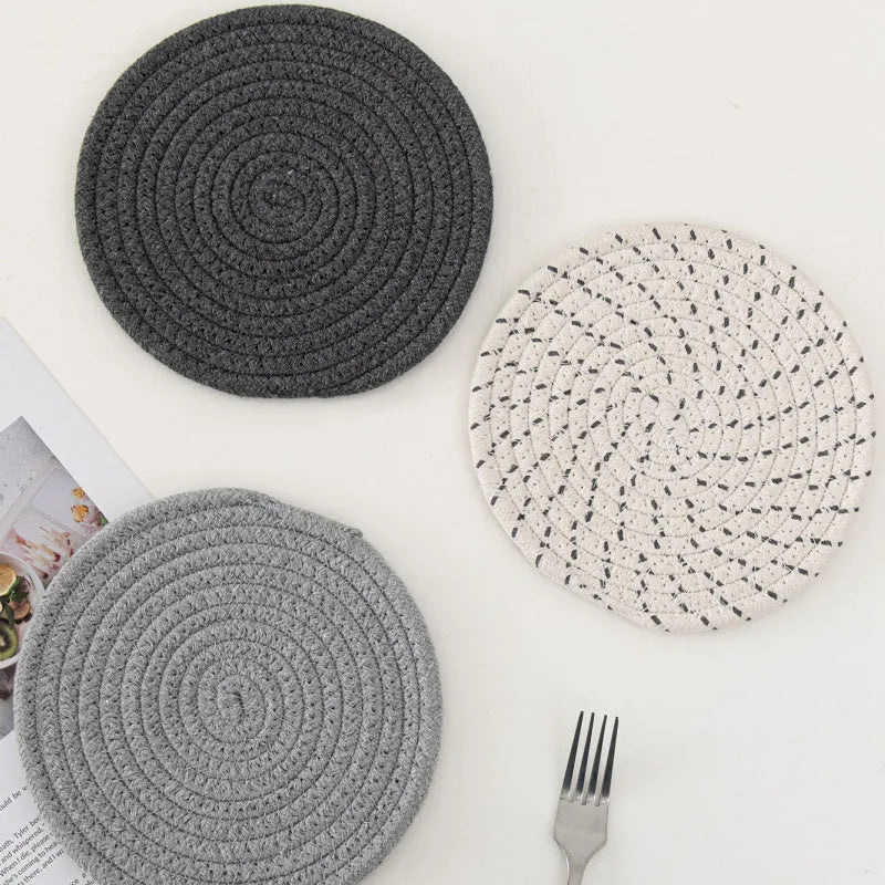 Cotton cord round coaster and placemat three-piece set in modern simple style with 18cm diameter
