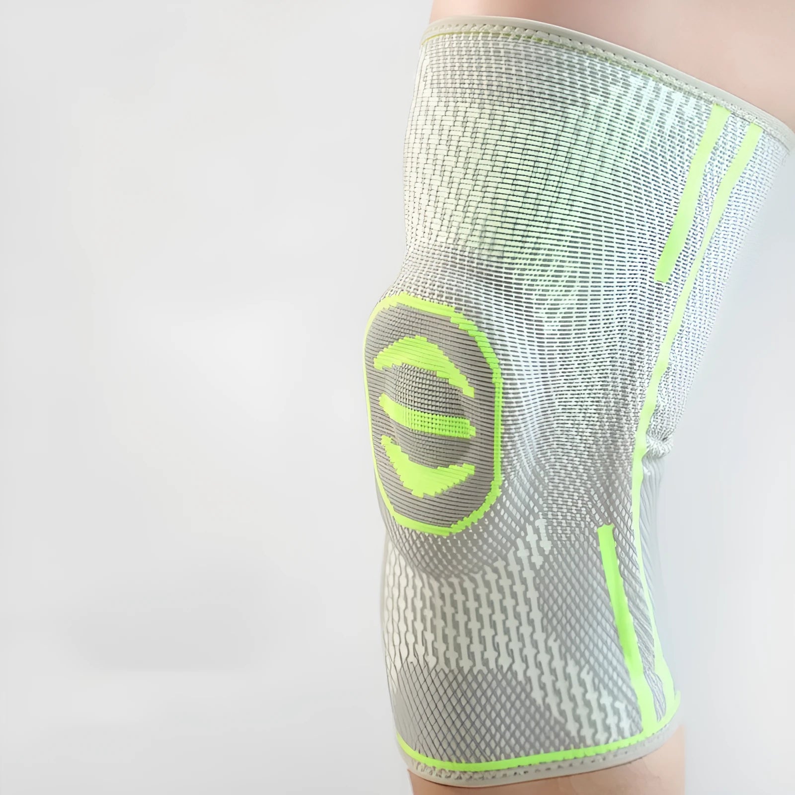 Cotton mountaineering knee pads in green, blue, yellow colours with M L XL sizing options