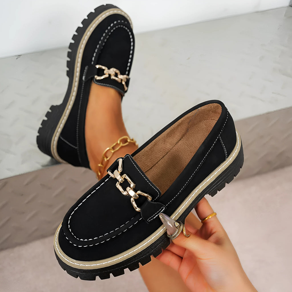 Women's flat bottom loafers with a thick platform heel in a solid colour, PU upper, and round toe shape.