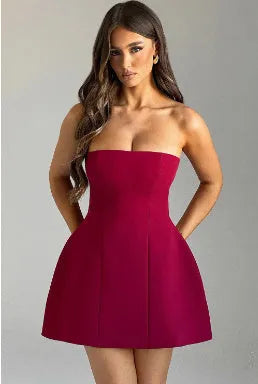 Women's backless tube dress with high waist and A-line skirt in solid colour