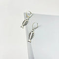 Fishbone pendant retro earrings with O-shaped chain design showing adjustable length