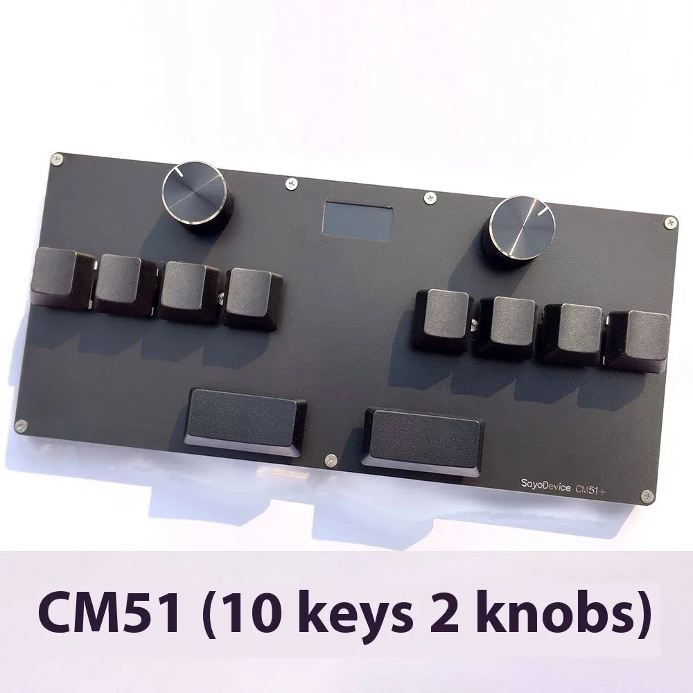 Customisable magnetic axis gaming numeric keypad with colour screen and control knob on desk