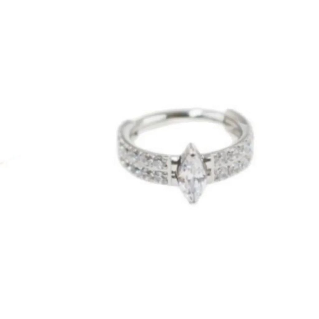 Ladies' heart-shaped zircon earrings in 316 titanium steel with diamond treatment