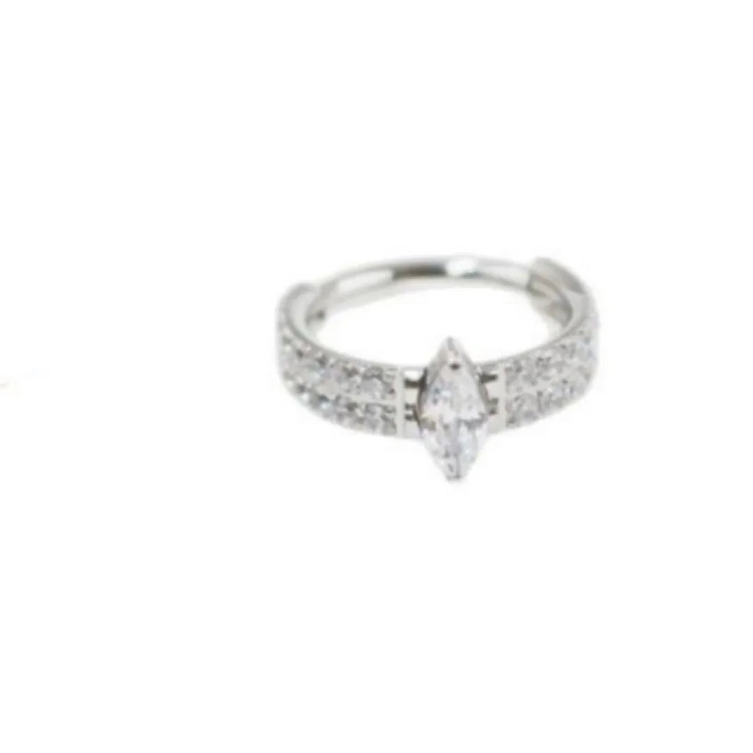 Ladies' heart-shaped zircon earrings in 316 titanium steel with diamond treatment