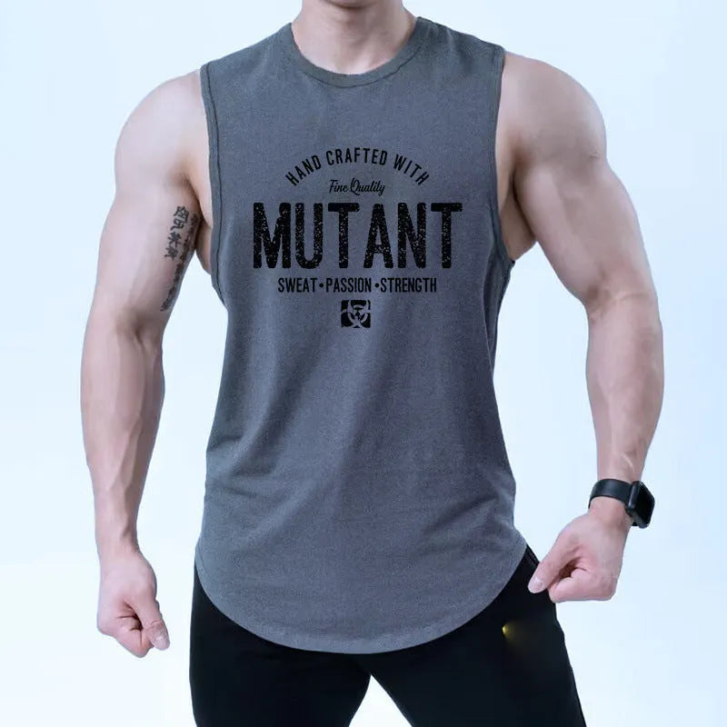 Loose fit polyester training waistcoat shirt for men's fitness workouts