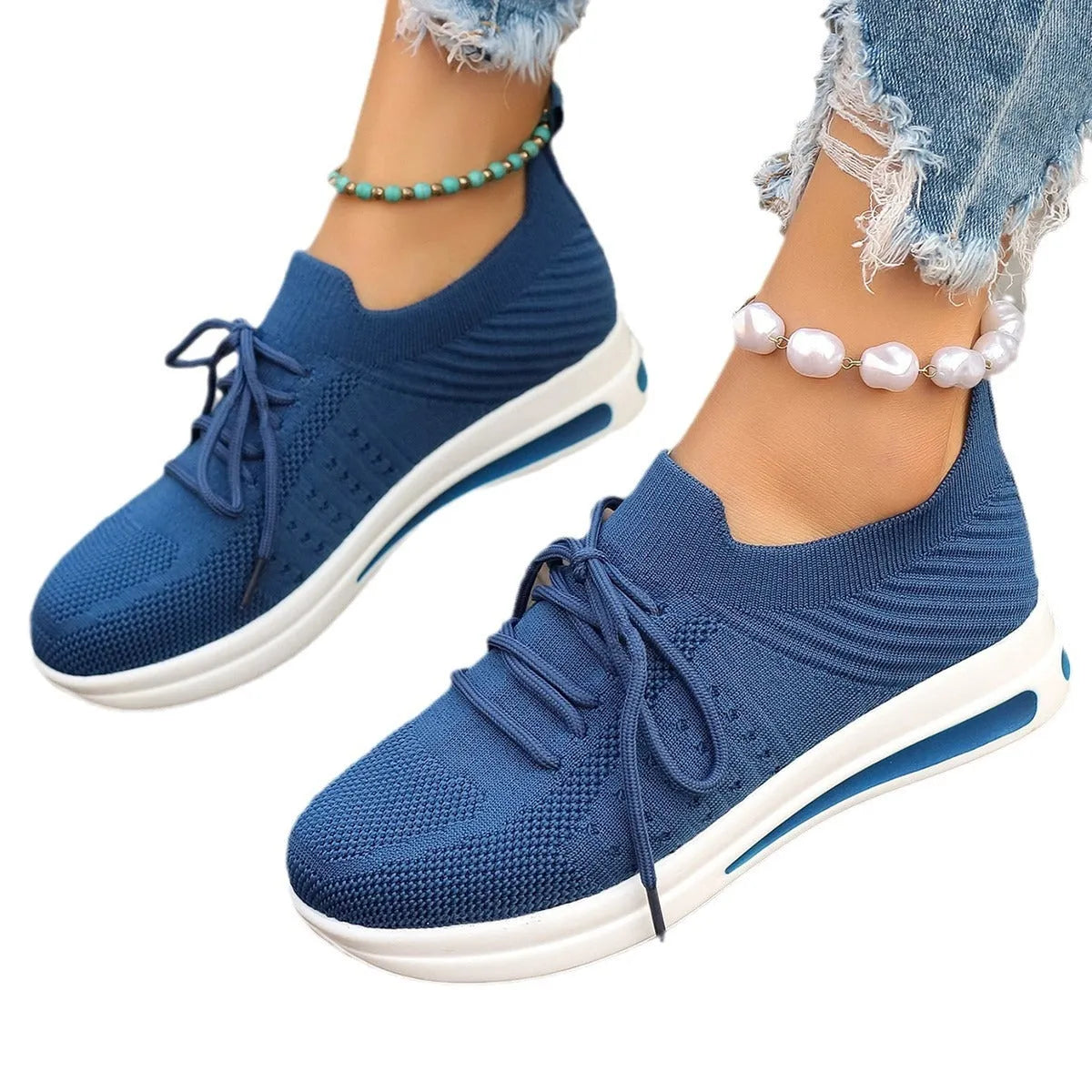 Women's fly-knit casual sneakers in artificial PU with round toe and front lace-up closure