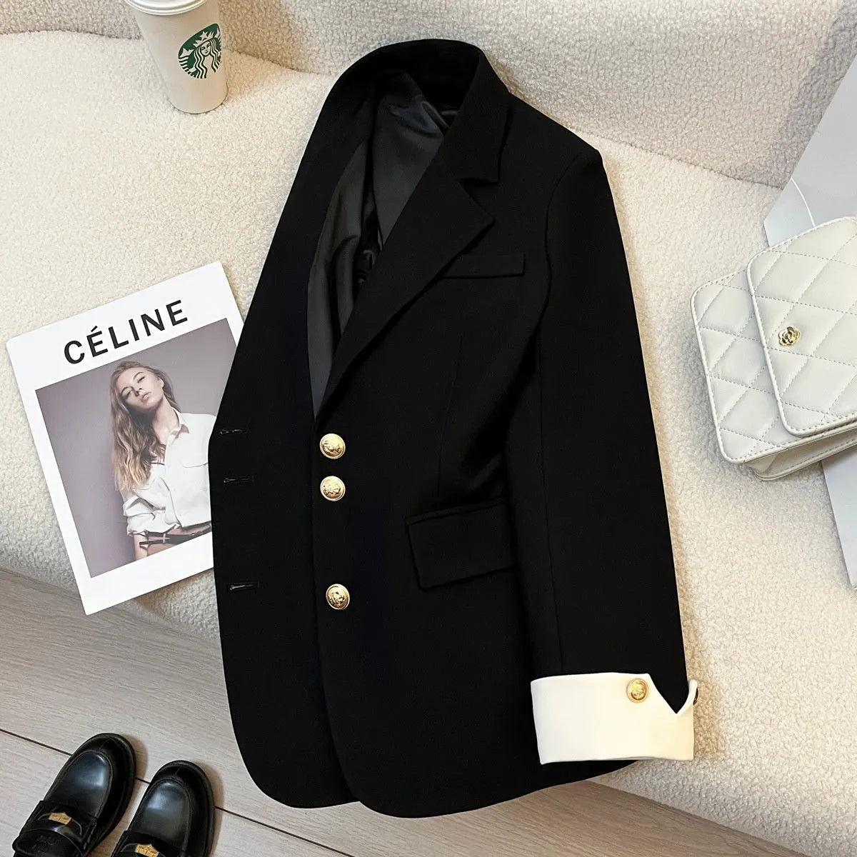 Women's loose fit Korean-style coat in milky white with pockets and regular long sleeves