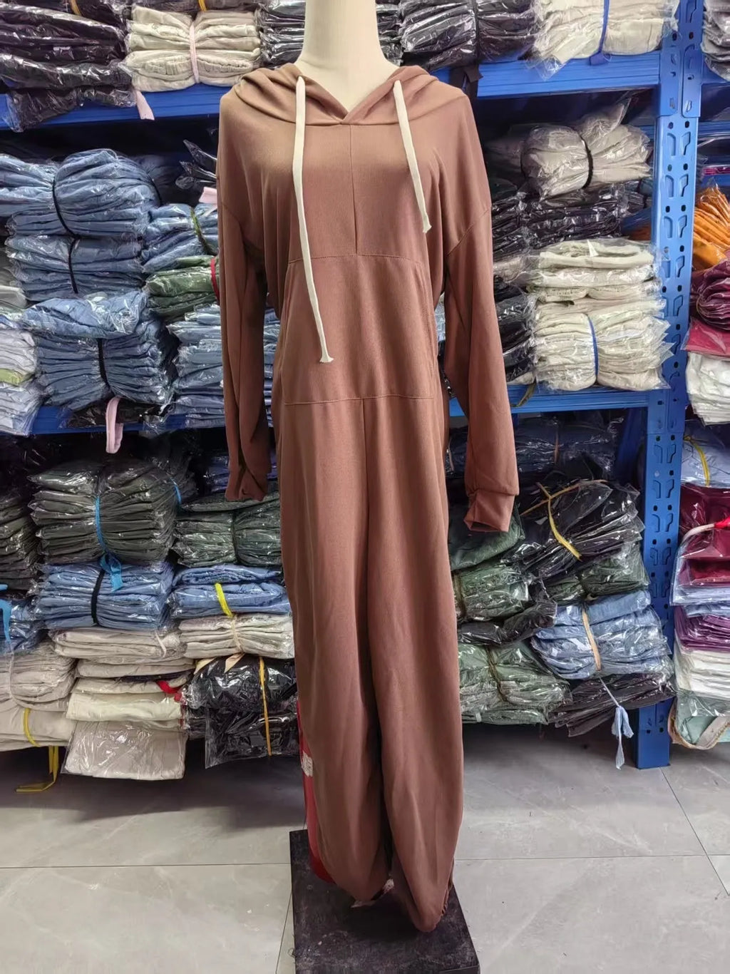 Solid colour spandex hoodie jumpsuit with front pocket in black