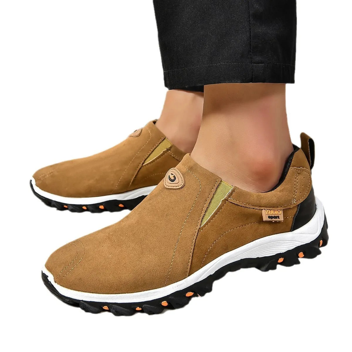 Men's round toe thin slip-on shoes in multiple colours with a rubber sole and shallow mouth opening.