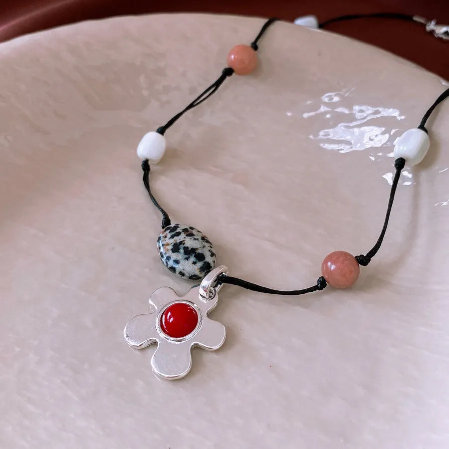 Stone shell beaded flower pendant necklace on adjustable alloy chain in ethnic style
