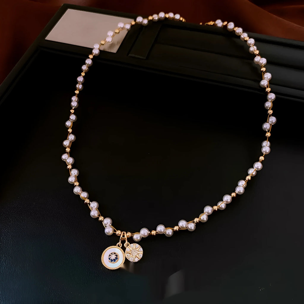 Golden-white women's necklace with geometric round zircon pendant on adjustable 41-50cm chain