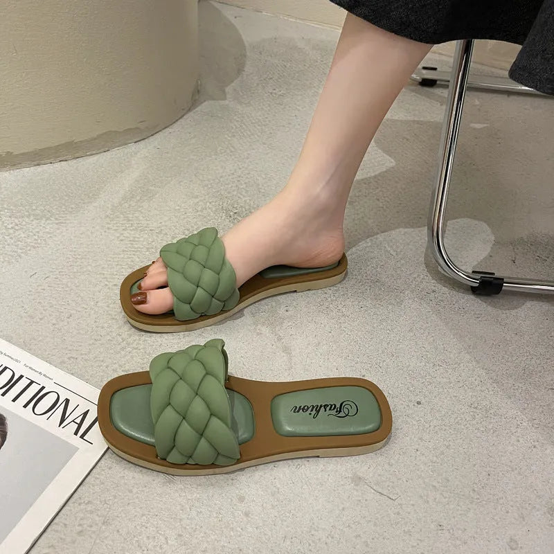 Women's plaid pattern PVC beach sandals with thick non-slip soles in white, green, black, or orange