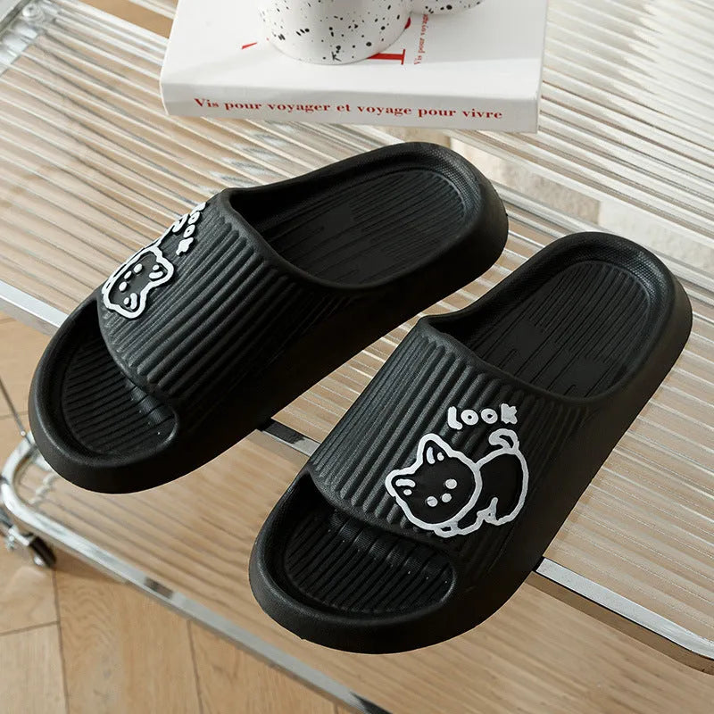 Women's thick-platform cat slippers in various colours on a non-slip EVA sole for indoor and outdoor use.
