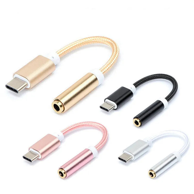 Short black nylon TYPE-C to 3.5mm female headphone adapter cable for mobile phones.