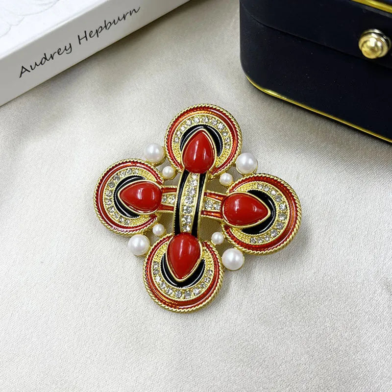 Medieval baroque cross crystal brooch in zinc alloy with retro design