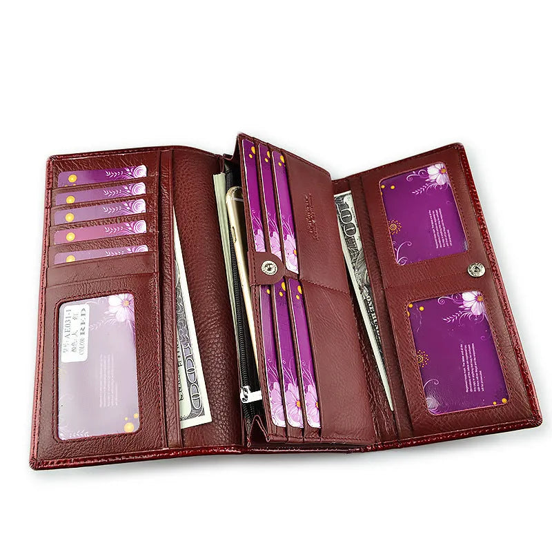 Women's patent leather coin purse with crocodile pattern in red, black, or wine red colours