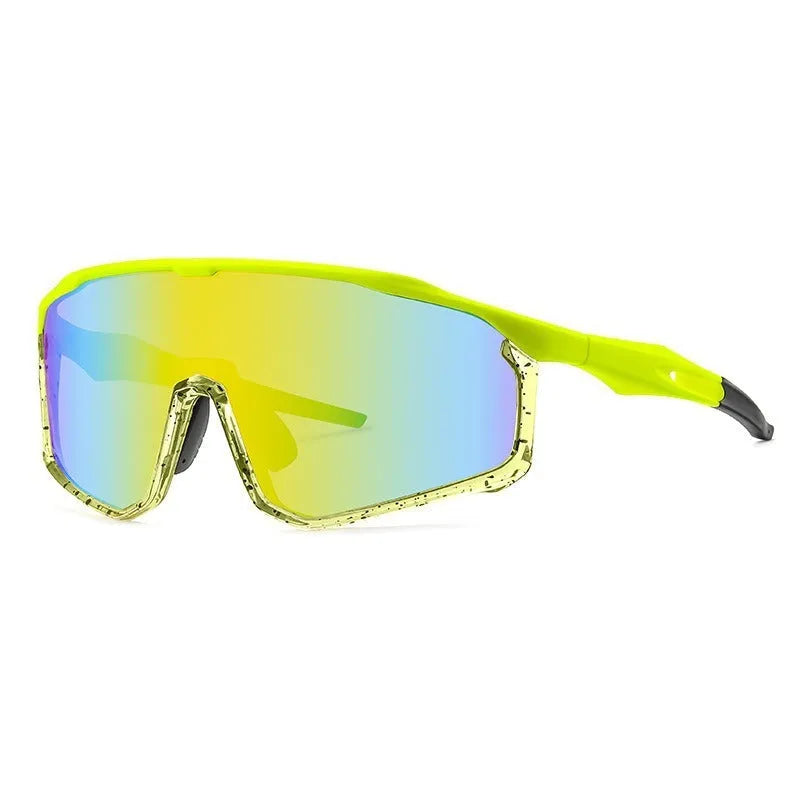 Colourful mountaineering goggles with full frame and UV-protective PC lenses for climbing and hiking.