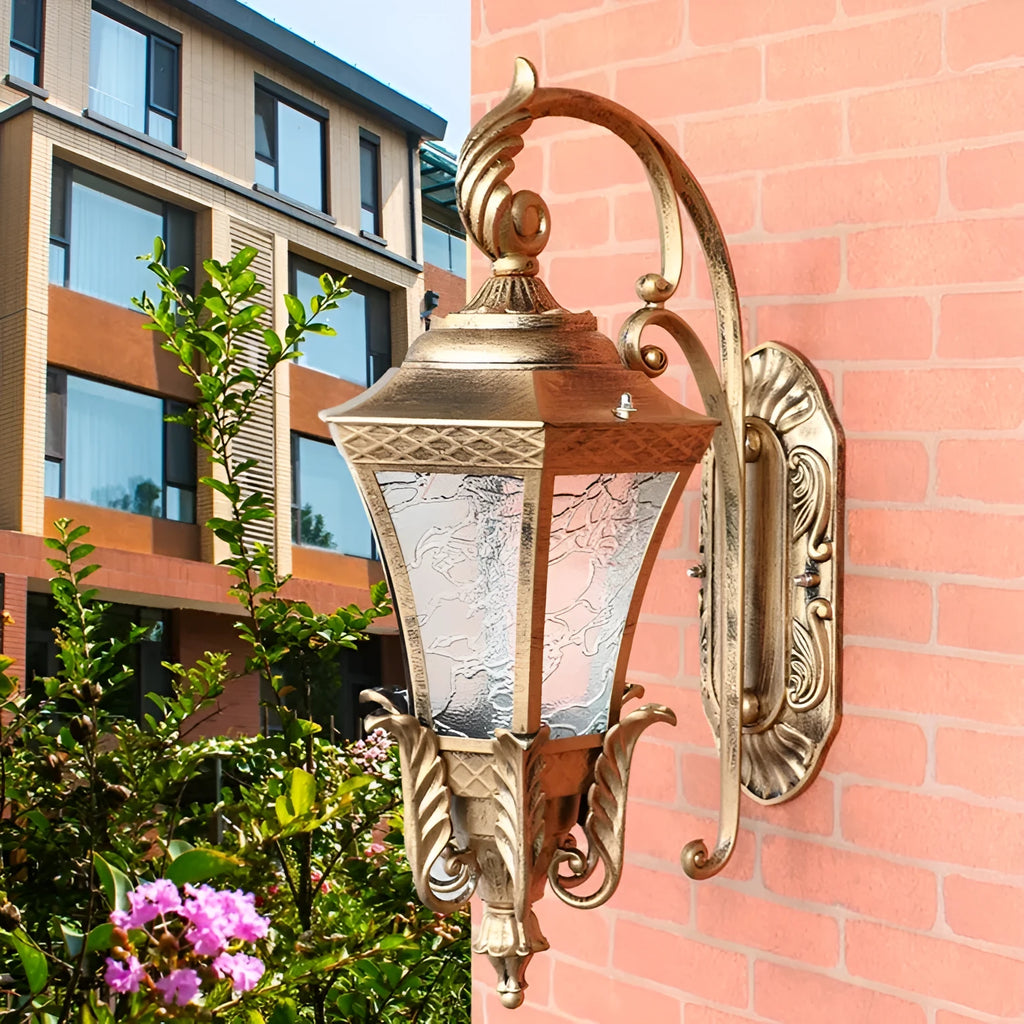 Black and bronze solar-powered outdoor landscape street lamp with dimensions 51x34x29cm