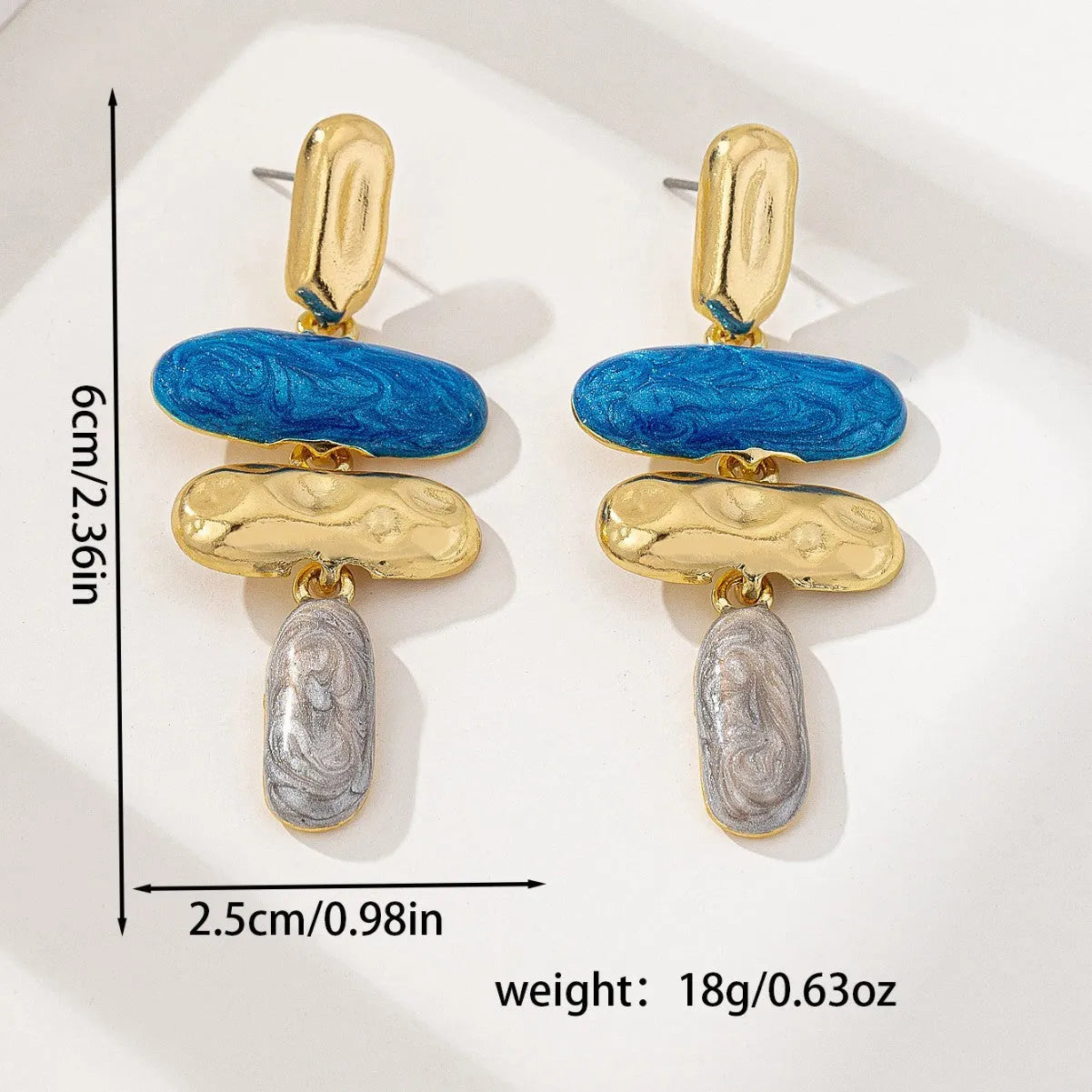 Women's geometric stud earrings in zinc alloy with electroplated multicolour finish