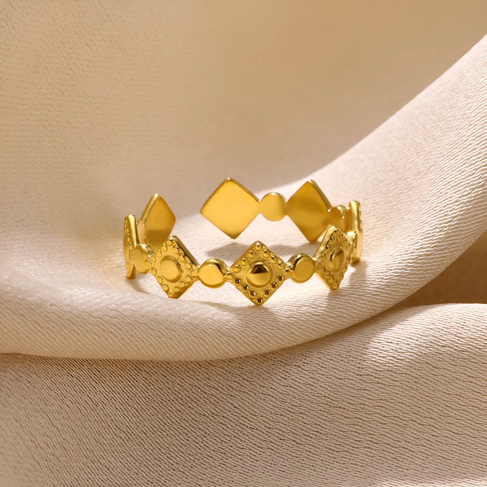 Women's titanium steel geometric ring with gold diamond colour finish