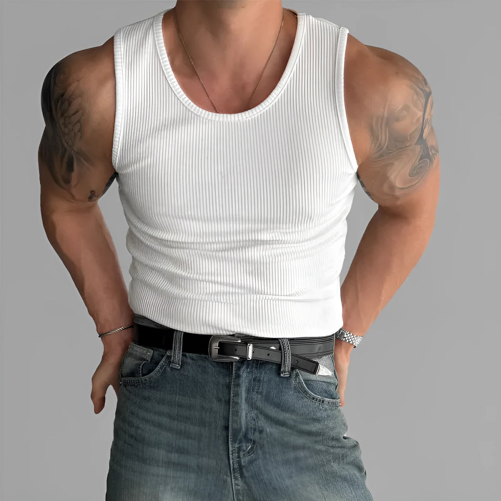 Coarse thread elastic polyester fitness vest in black, tight fit, gym training top
