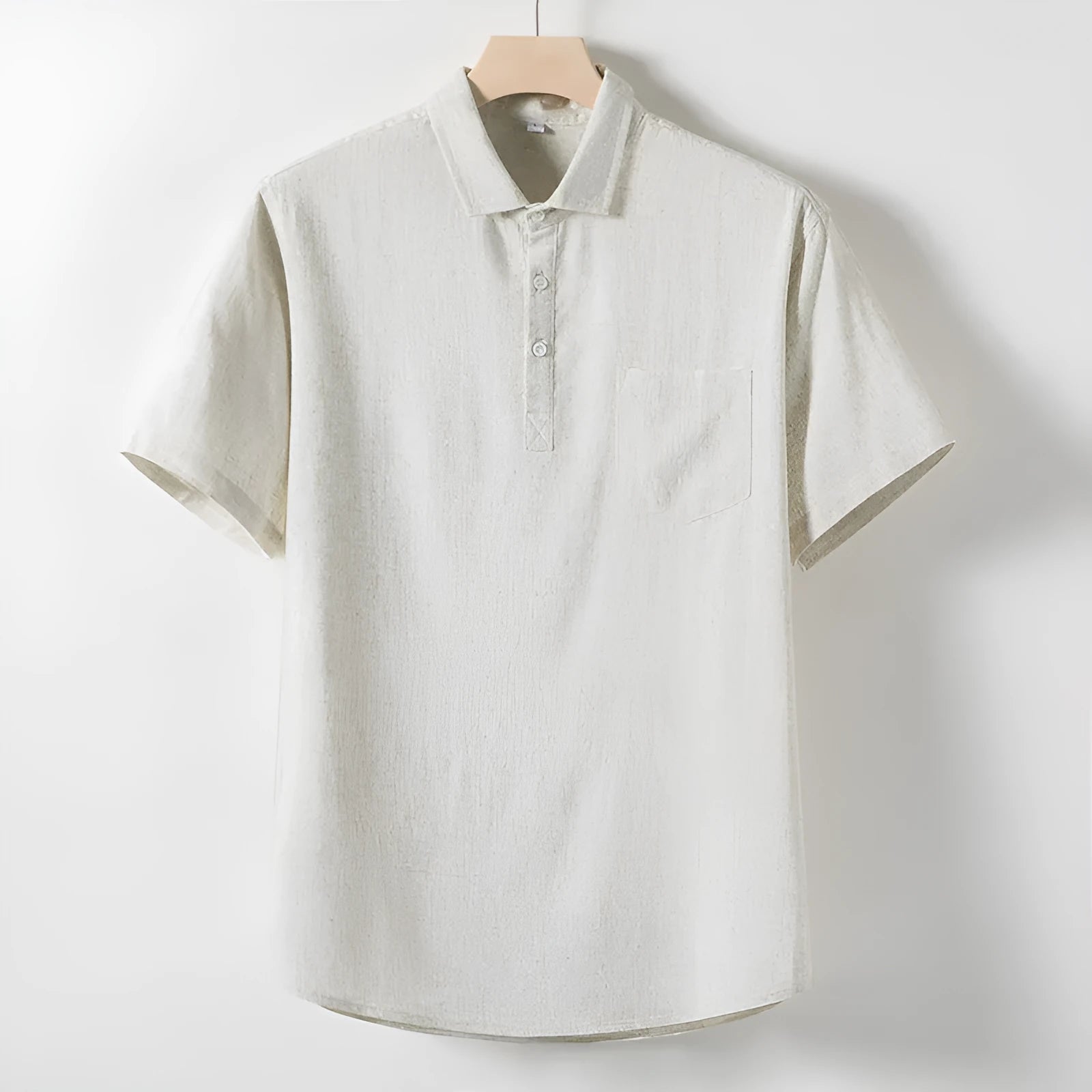 Men's loose fit linen T-shirt with a lapel collar in optic linen colour.