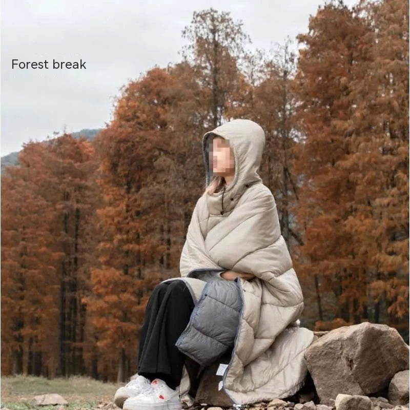 Army green outdoor cloak sleeping bag worn as a cape with 200x140cm dimensions