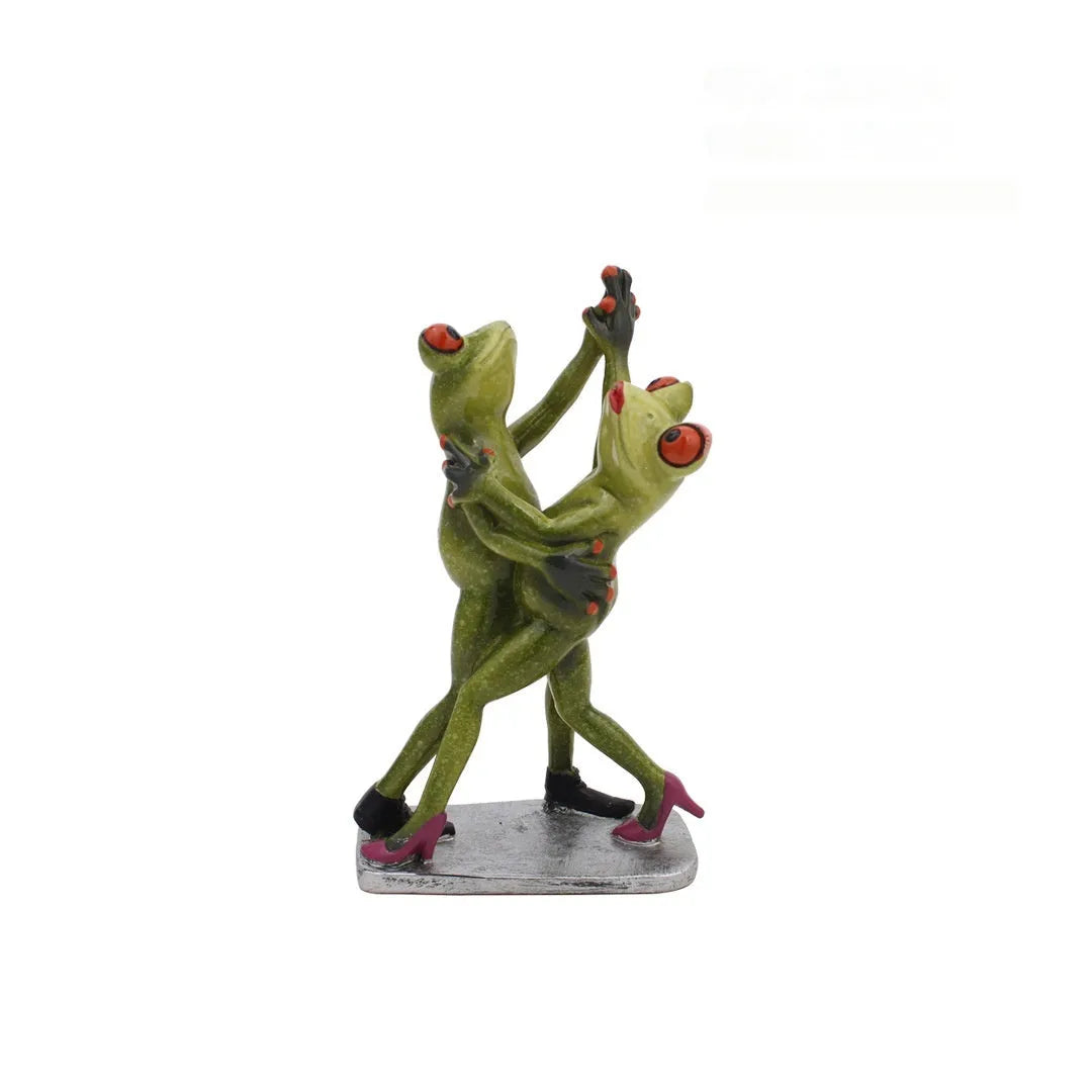 Pastoral style synthetic resin frog figurine for home shelf decoration