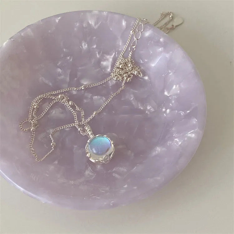 925 silver geometric round pendant necklace with ornamental stone on an adjustable curb chain.