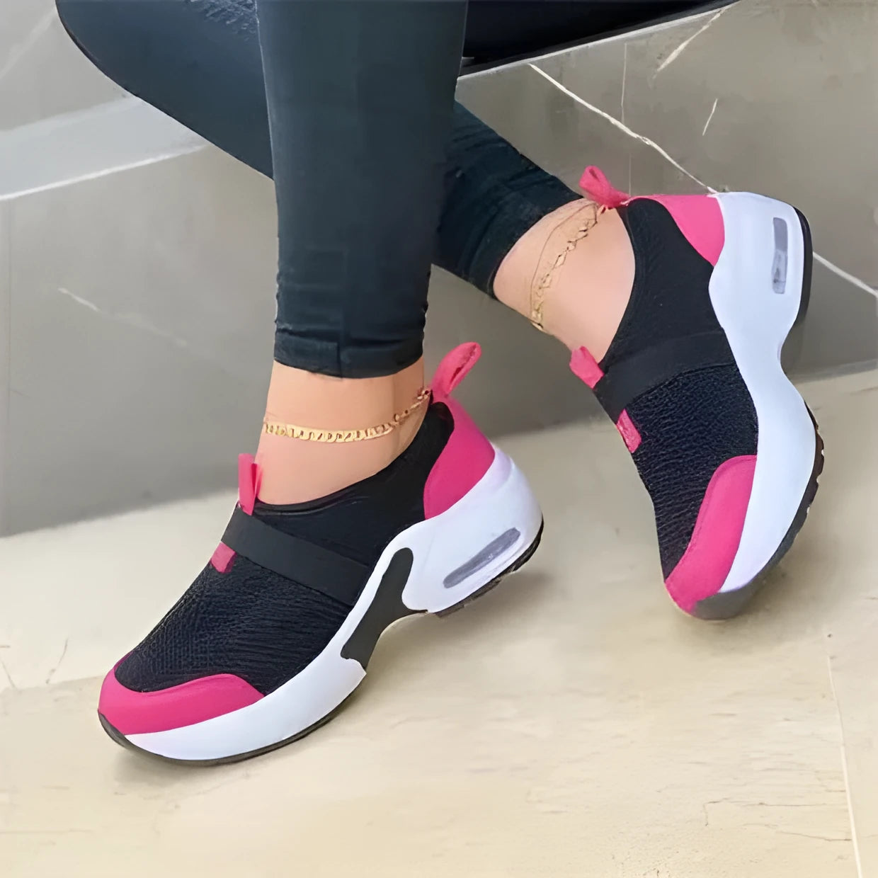 Women's mesh flat sneakers in multiple colours with non-slip rubber soles