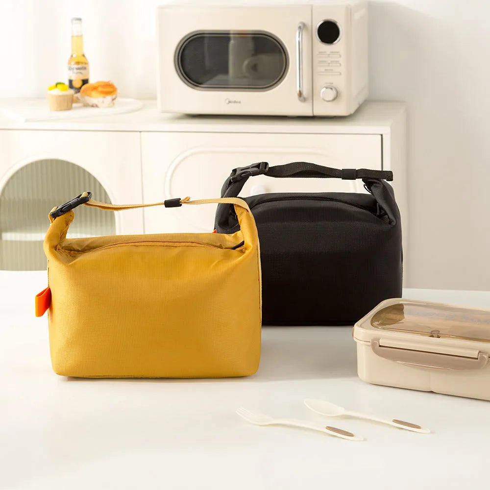Japanese-style insulated lunch bag in Army Green colour with wide top opening.
