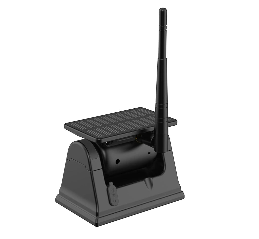 YL-Solar WF908 black wireless solar charging reversing camera with magnet mount on a vehicle.