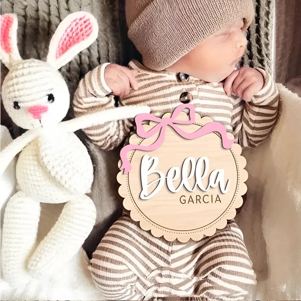 Square wooden baby room ornament customised with a name in two size options