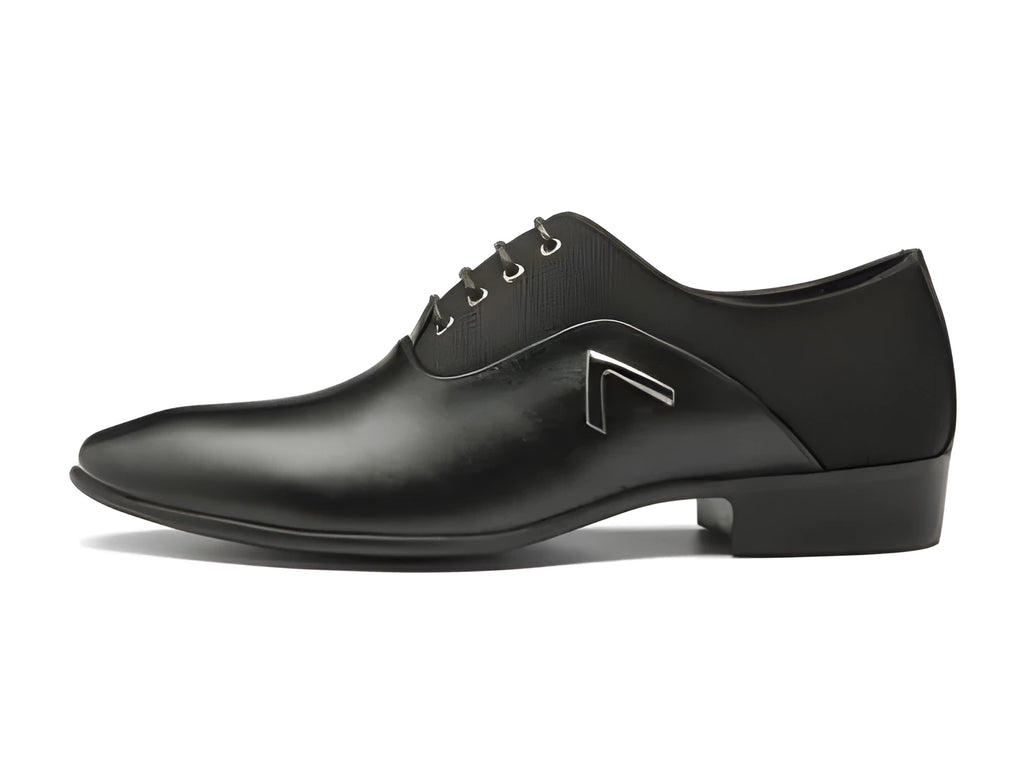 Men's black Oxford shoes with a low upper, made from artificial PU leather with a rubber sole.