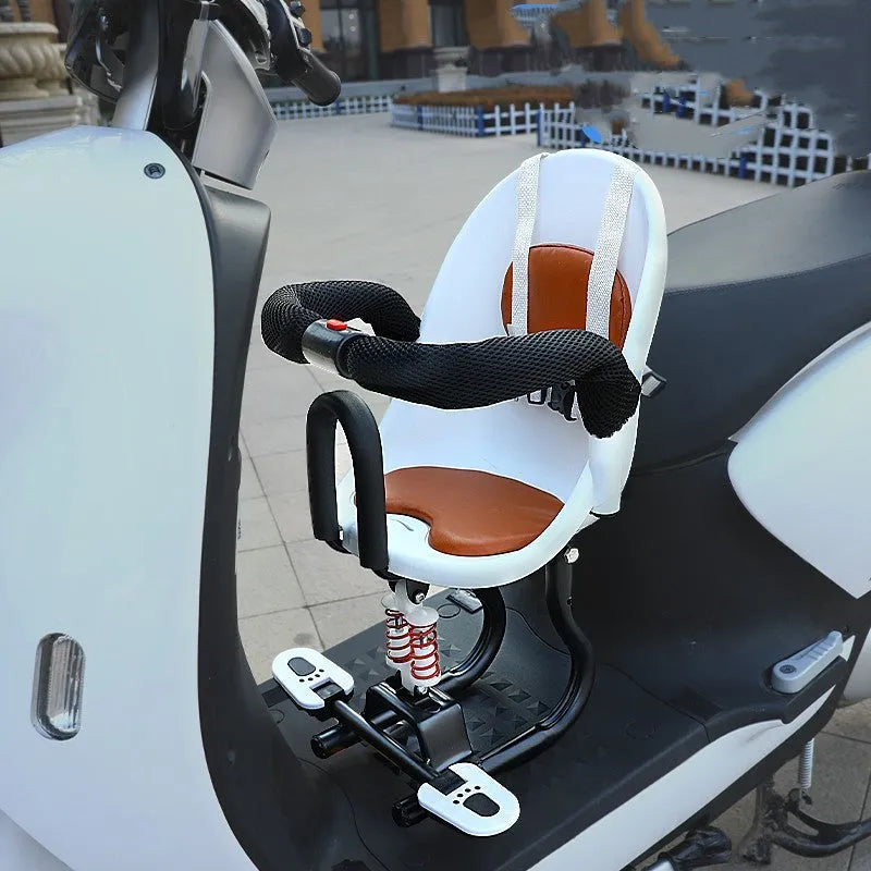High carbon steel child front scooter seat measuring 20x20x53cm in black red or white colour options