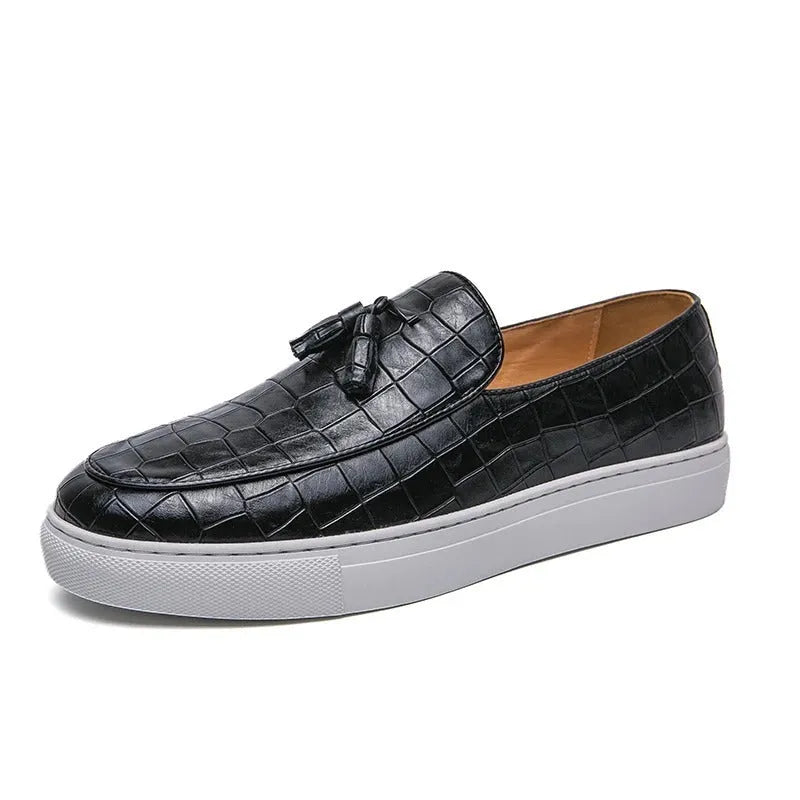 Men's plus size tassel sneakers in black with PU upper and rubber sole