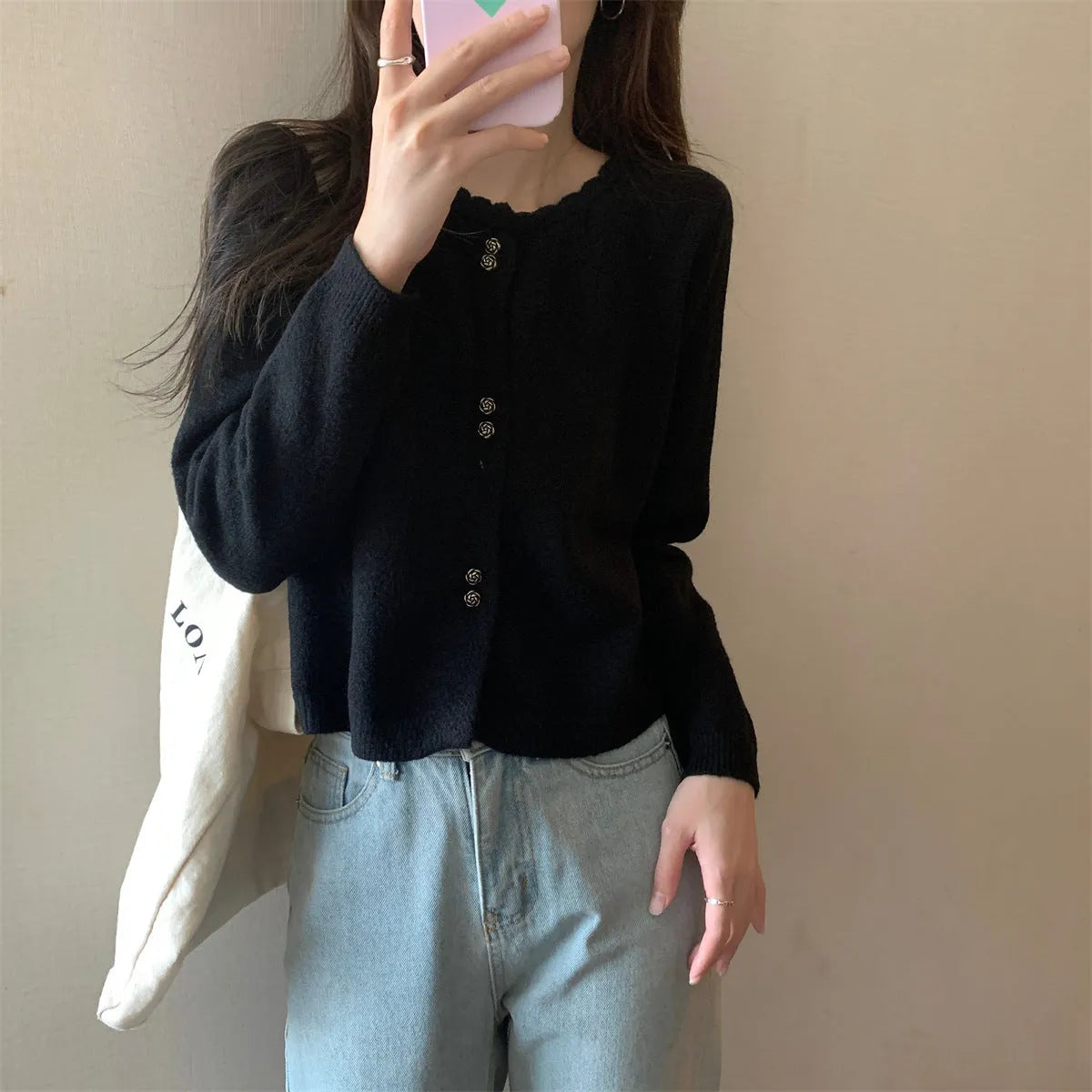 Women's long-sleeved acrylic fibre cardigan coat in free size regular fit