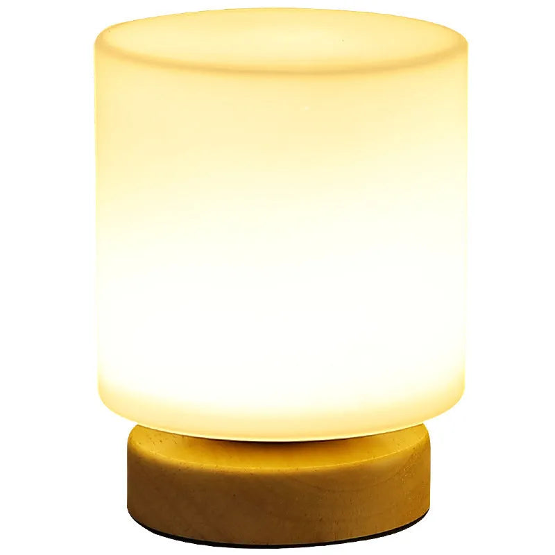 Nordic solid wood flower-shaped USB table lamp showing touch dimming and choice of cube or cylinder white light shapes.