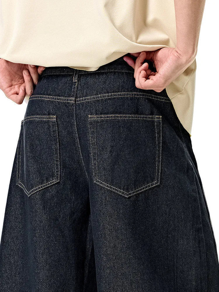 Men's wide leg denim trousers in original cow colour with mid-rise waist and loose casual fit