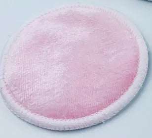Velvet makeup remover pad set with red and blue pads in cotton mesh storage bag