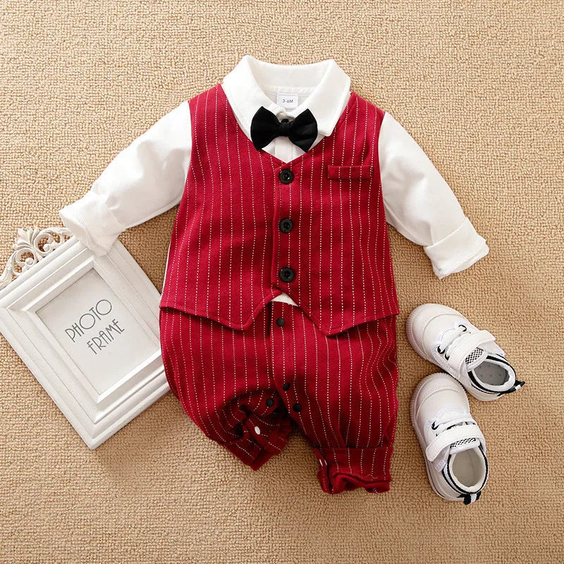 Wine red long sleeve cotton baby boy romper one-piece suit for autumn and spring.