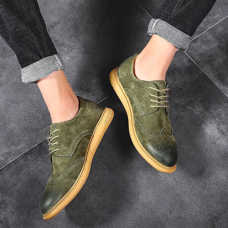 Men's black genuine leather lace-up business shoes with a low top and rubber sole.