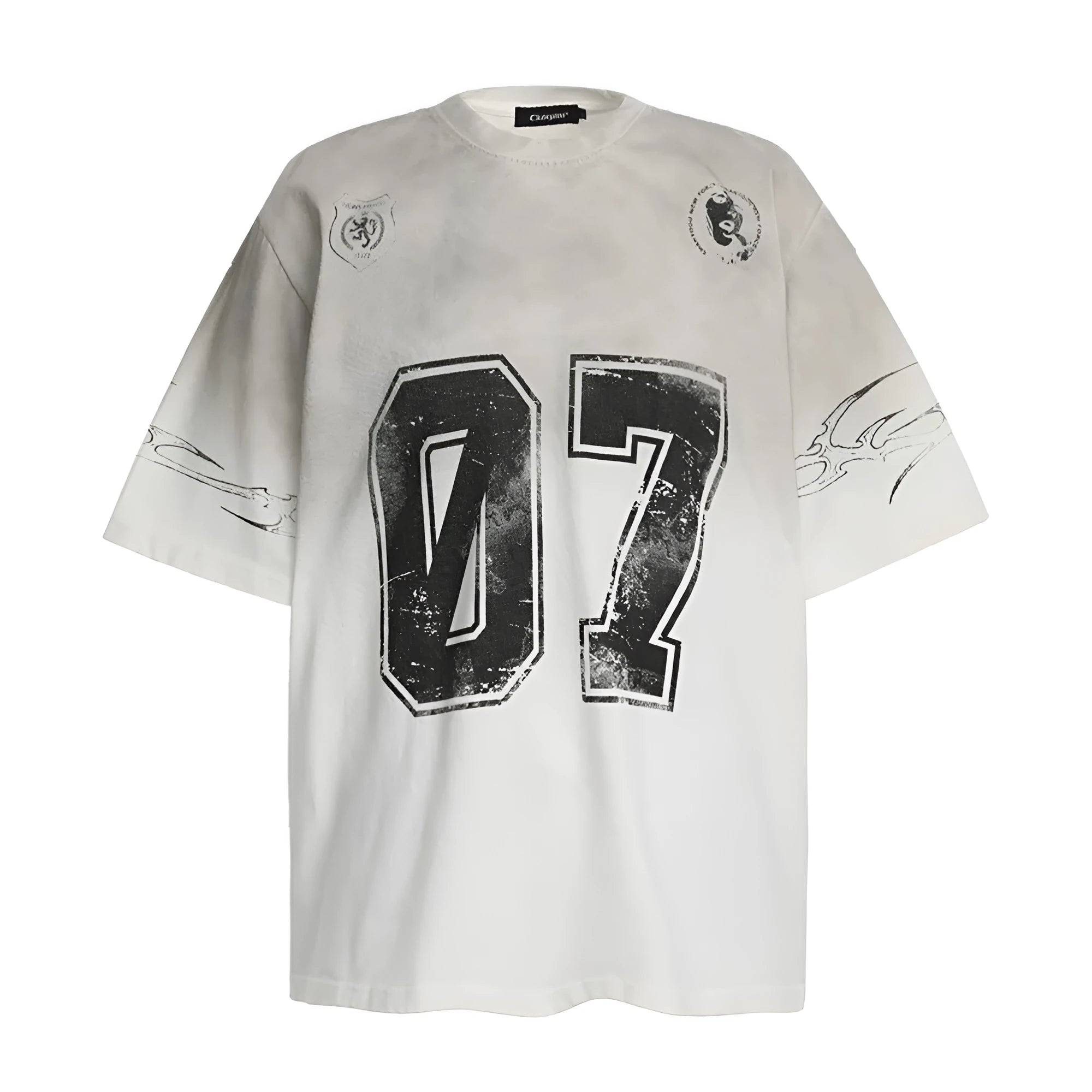 Man wearing a black pure cotton short-sleeved printed t-shirt.