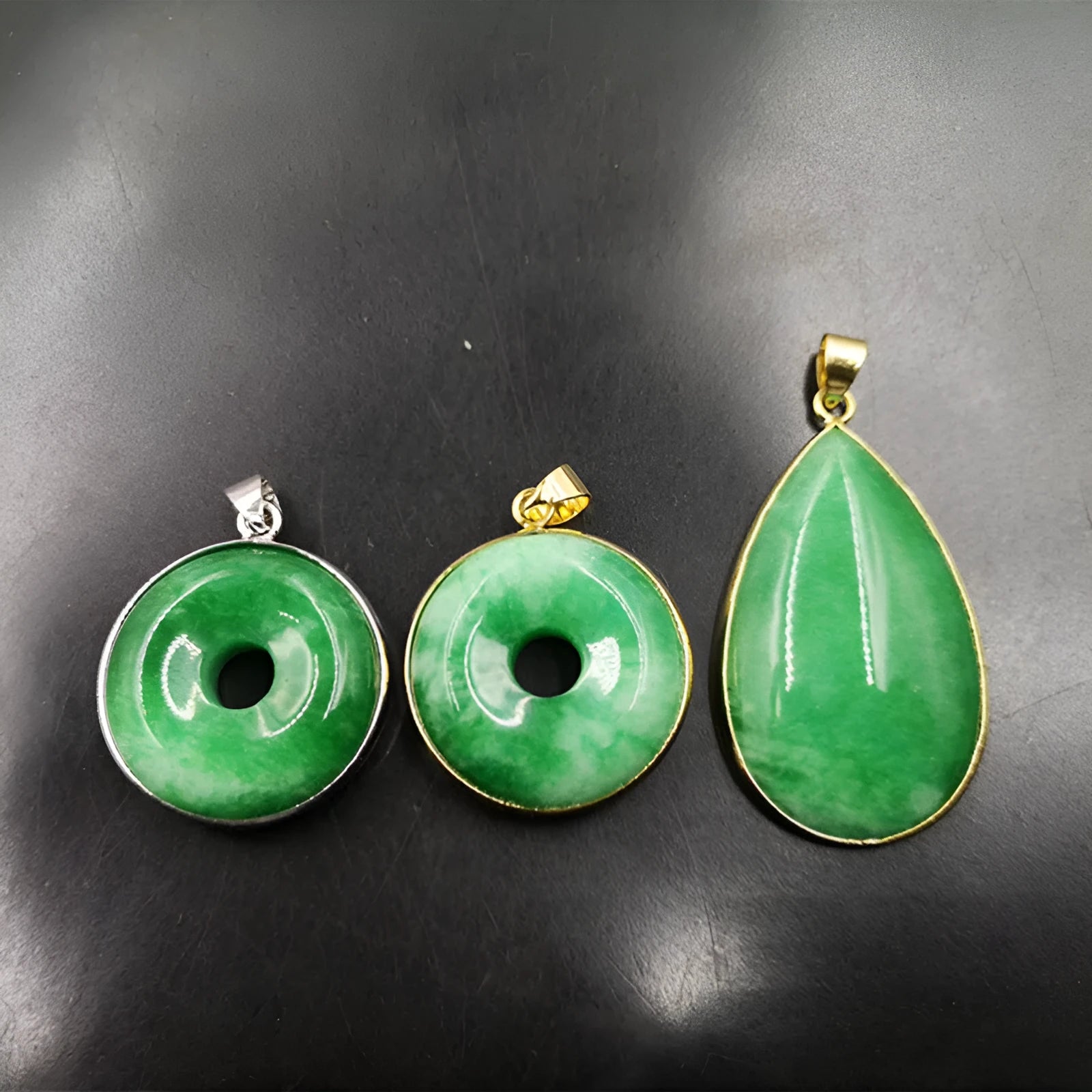 Green jade water drop pendant with white background gray jade and safety buckle