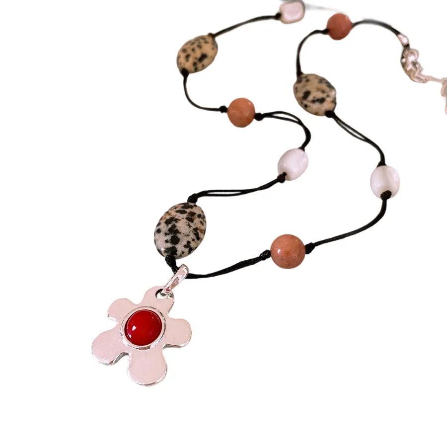 Stone shell beaded flower pendant necklace on adjustable alloy chain in ethnic style