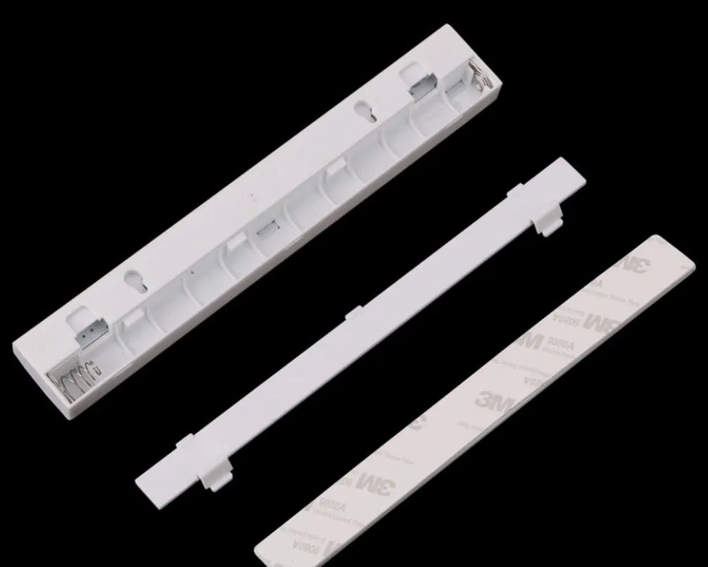 USB rechargeable magnetic LED closet light with motion sensor in aluminium shell.