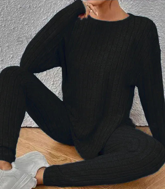 Women's black sunken stripe two-piece casual homewear set with regular sleeves