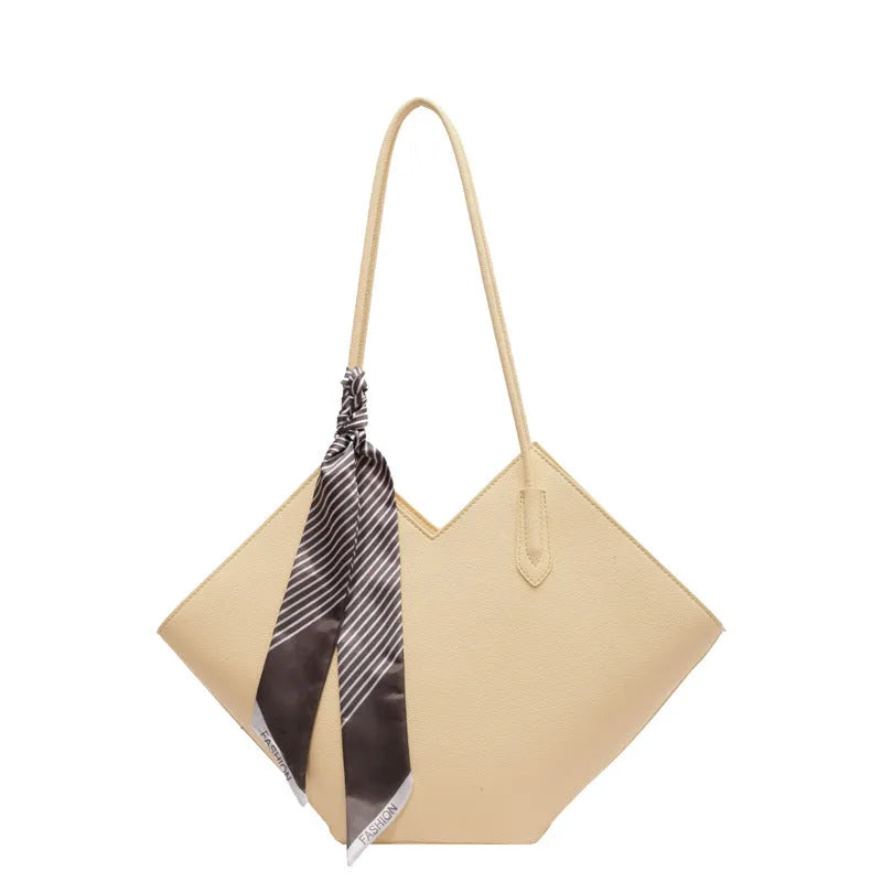 Women's fashion PU leather shoulder bag in eight colours with sandwich pocket design and 43cm width